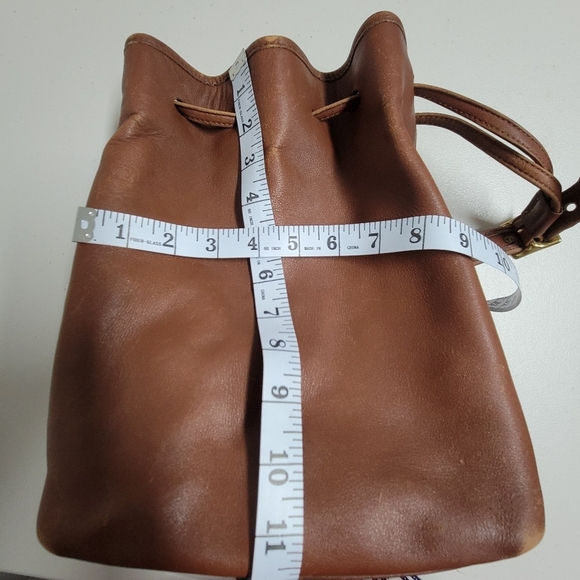 Vintage Coach Legacy Drawstring Leather Bucket Bag #9165. - Picture 15 of 17